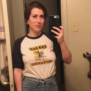 Meet your Posher, Alexis